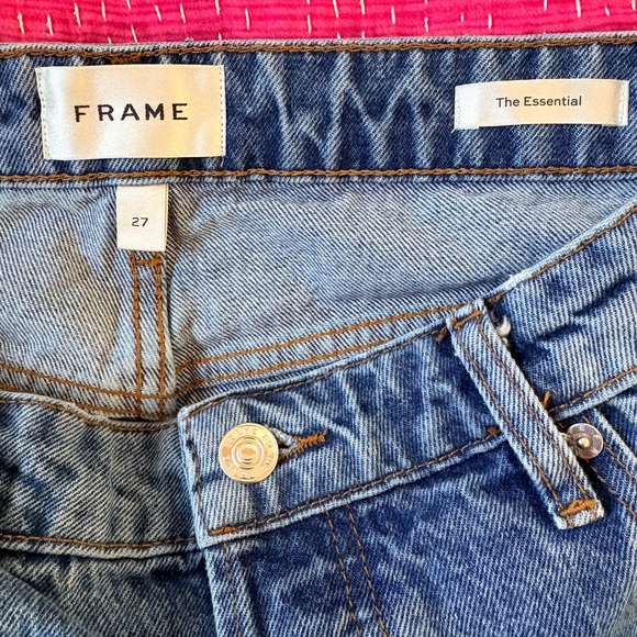 Frame The Essential - Picture 4 of 7